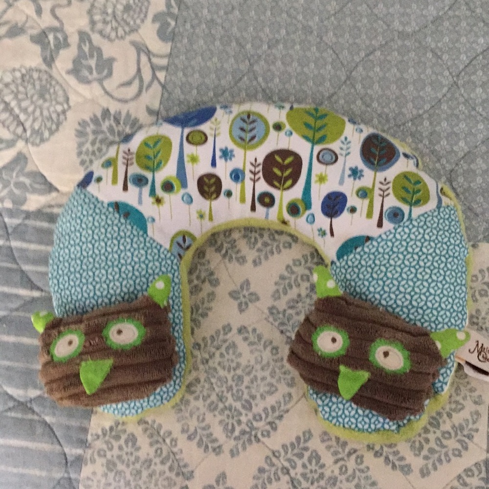 Baby head pillow